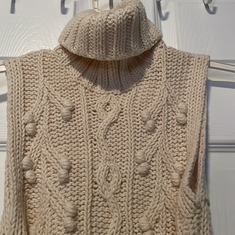 MANGO sleeves sweater